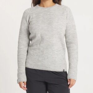 NWT PAKA Women's Mountain Crew Light Small Heather Grey 5428